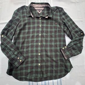 Tommy Hilfiger Green and Black Plaid Men's Shirt
